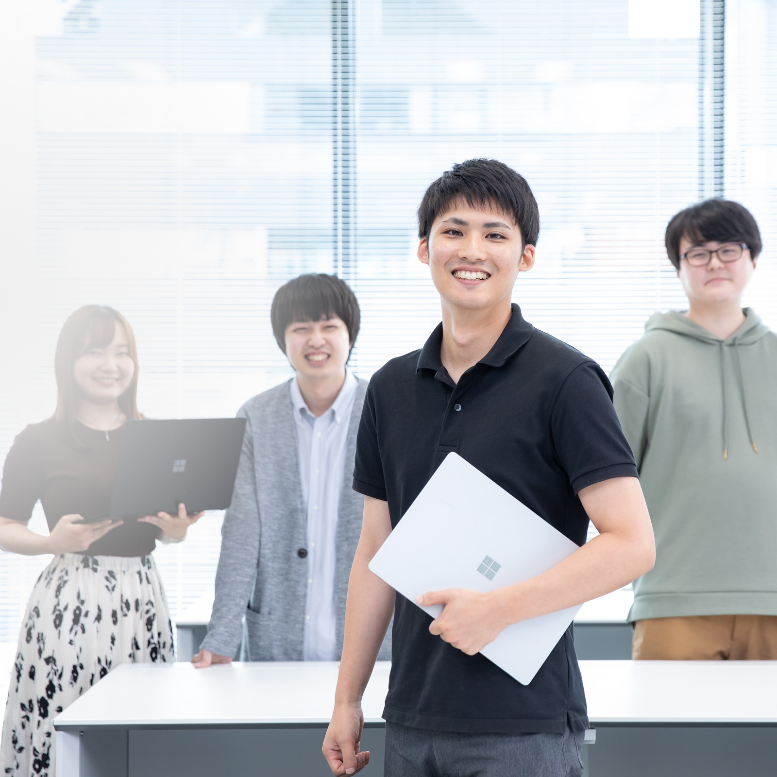 株式会社AEVIC